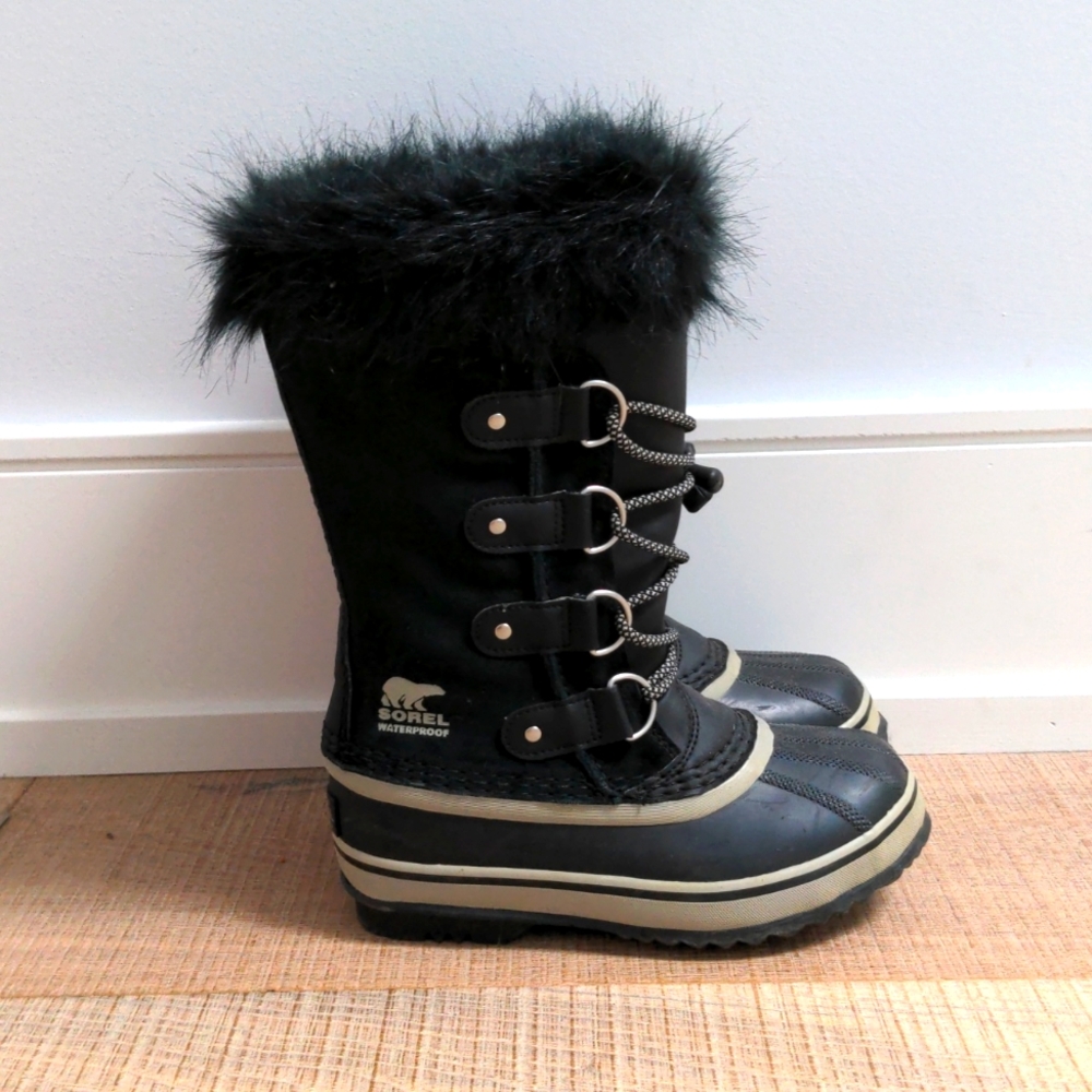 Girls Sorel Winter boots